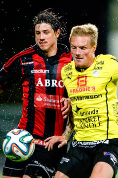 Brommapojkarnas Gabriel Petrovic och Halmstads Gudjón