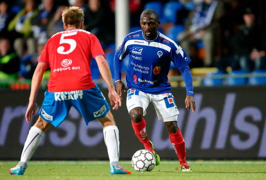 Helsingborgs Johan Mårtensson och Åtvidabergs John Owoeri