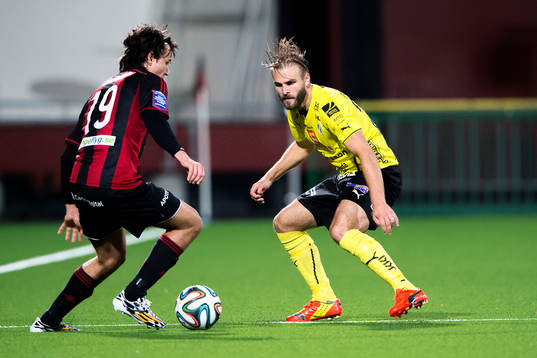 Brommapojkarnas Stefano Vecchia Holmquist och Halmstads