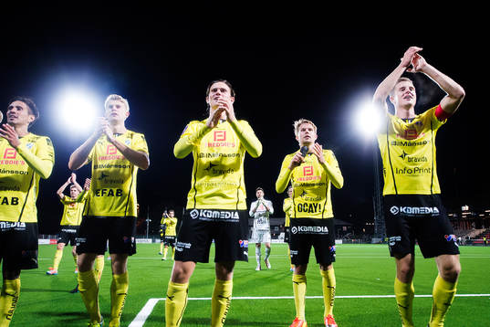 Halmstads spelare jublar
