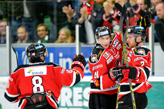Malmö Redhawks Tobias Ericsson jublar