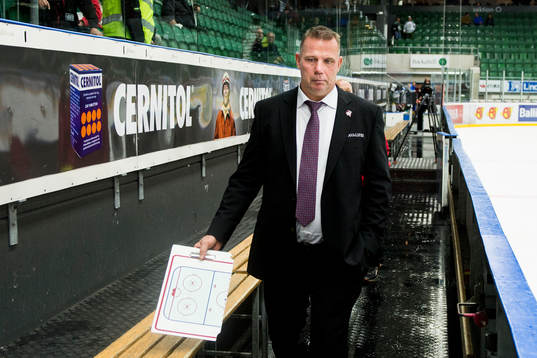 Malmö Redhawks tränare Mats Lusth är sista man som
