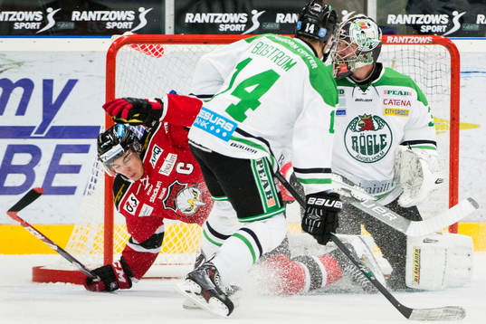 Malmö Redhawks Henrik Hetta faller