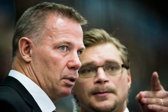 Malmö Redhawks tränare Mats Lusth och assisterande