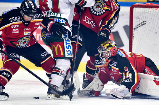Luleås målvakt Joel Lassinantti hamnar