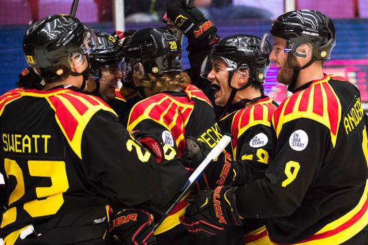 Brynäs Bill Sweatt, Pathrik Westerholm, Adam Brodecki,