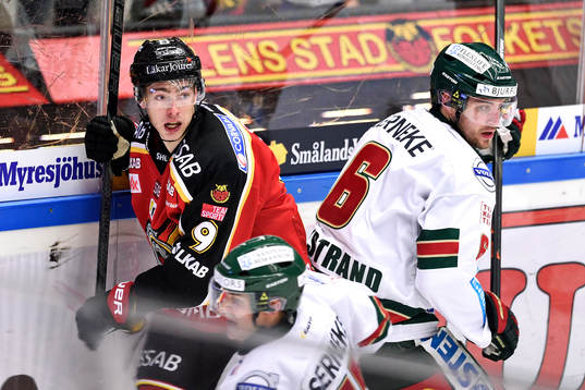 Luleås Johan Forsberg och Frölundas Mikael Wikstrand