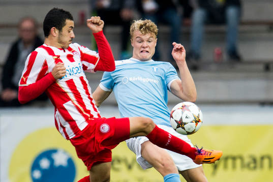 Malmö FFs Freddie Brorsson och Olympiakos Emmanouil