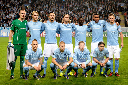 målvakt Robin Olsen, Filip Helander, Erik Johansson,
