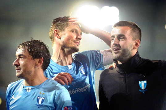 Malmö FFs Markus Rosenberg tar sig för pannan