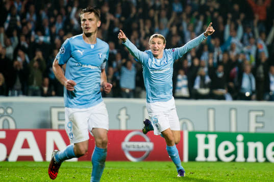 Malmö FFs Pawel Cibicki jublar