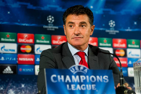 Olympiacos tränare José Miguel González Martín del Campo