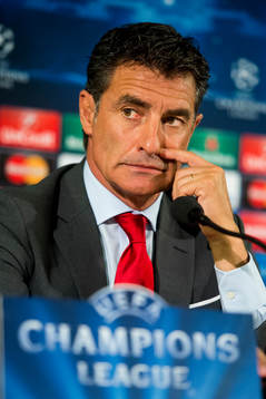 Olympiacos tränare José Miguel González Martín del Campo
