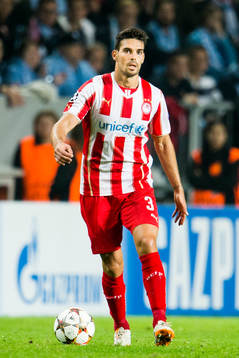 Olympiacos Alberto Botia