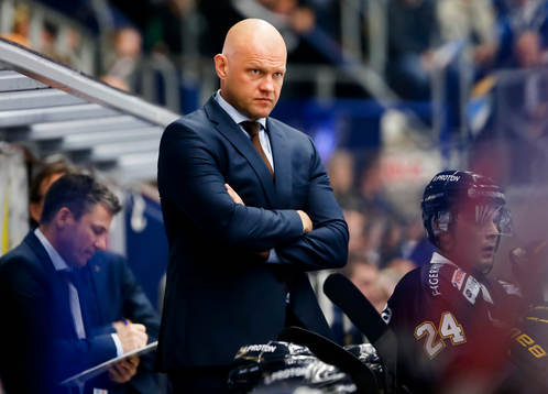 s tränare Andreas Johansson