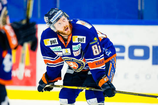 Växjös Liam Reddox deppar