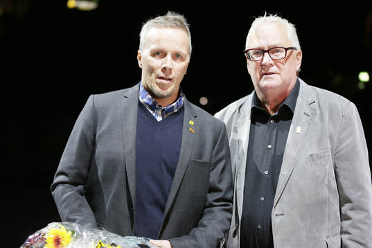 Skellefteås tränare Hans Wallson mottog pris som Årets