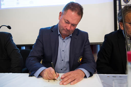 Henrik Berggren, klubbchef Djurgården, när en ny