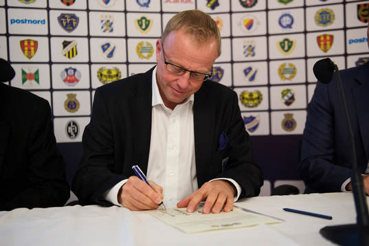 Ove Sjöblom, ordförande Sirius, när en ny uppförandekod