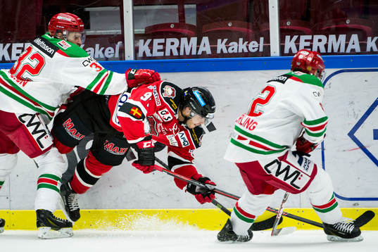 Malmö Redhawks Björn Svensson faller