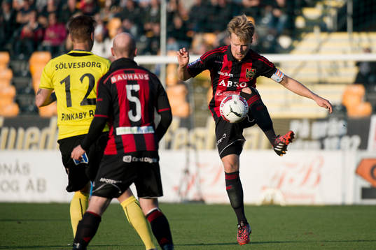 Brommapojkarnas Jacob Une Larsson