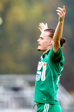 Ljungskiles Jonas Lindberg jublar