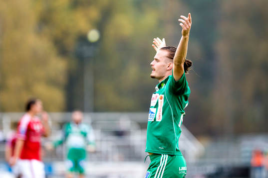 Ljungskiles Jonas Lindberg jublar