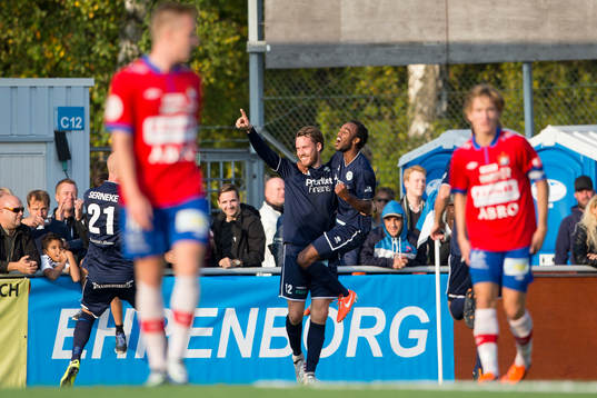 Utsiktens Anders Mogren jublar