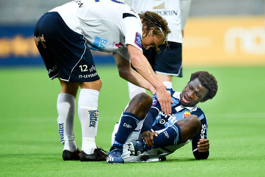 Djurgårdens Amadou Jawo har ont