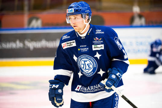 Leksands Linus Hultström på uppvärmningen före