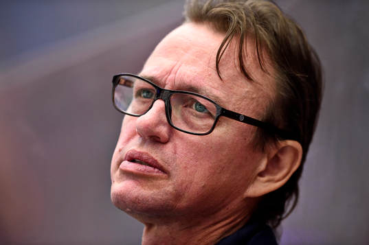 s assisterande tränare Fredrik Olausson