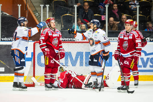 Tomi Kallio gjorde 0-5 målet, Växjös Rhett Rakhshani,