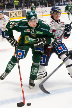 Färjestads Victor Ejdsell och Linköpings Broc Little