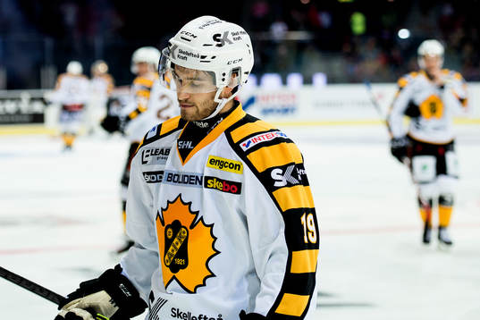 Skellefteås Andrew Calof deppar