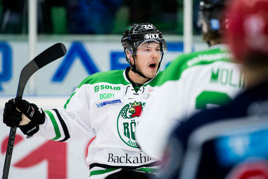 Rögles Peter LeBlanc jublar