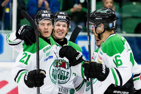 Rögles Emil Molin och Niklas Hansson jublar