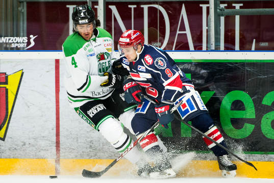 Södertäljes James Sixsmith och Rögles Alen Bibic