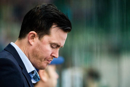 Södertäljes assisterande tränare Jimmy Blixt deppar