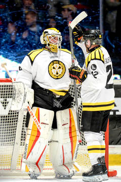 Brynäs målvakt Bernhard Starkbaum och Jörgen Sundqvist