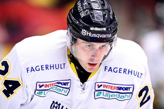 s Erik Christensen
