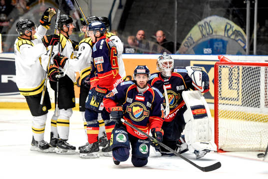 Brynäs Greg Scott jublar