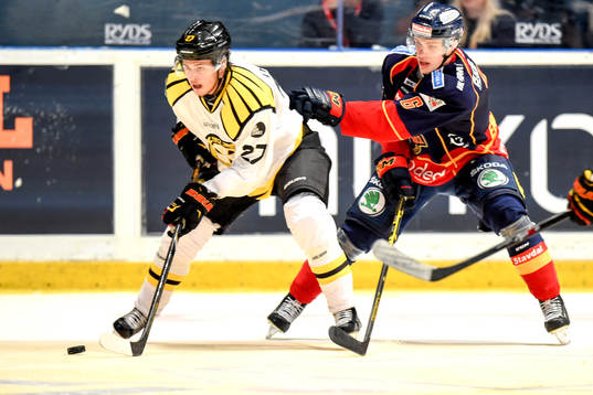 Brynäs Alexander Lindgren och Djurgårdens Andreas Englund