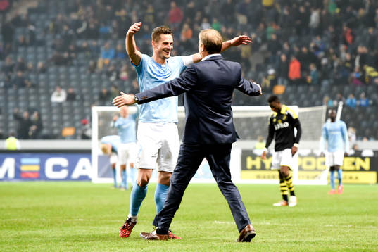 Malmö FFs Markus Rosenberg och tränare Åge Hareide jublar