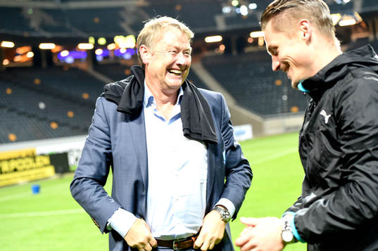Malmö FFs tränare Åge Hareide och Markus Rosenberg jublar