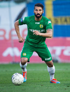 Hammarbys Stefan Batan  i matchen i superettan mellan