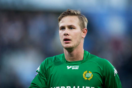 Hammarbys Erik Israelsson  i matchen i superettan mellan