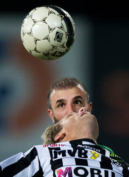 Hammarbys Kennedy Bakircicioglu  i matchen i superettan