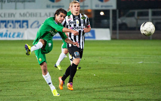Hammarbys Lars Fuhre  i matchen i superettan mellan
