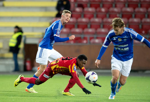 Syrianskas Success Chimankpa Nwosu och Sundsvall Johan