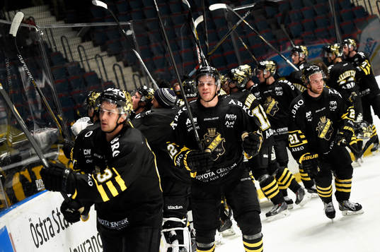 s Joakim Hagelin och lagkamraterna jublar